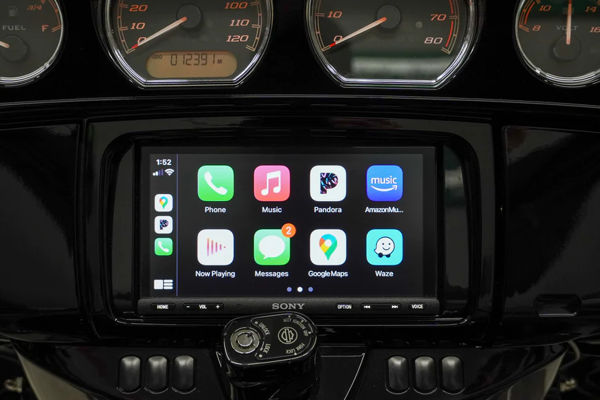 What is Apple CarPlay and What are its features